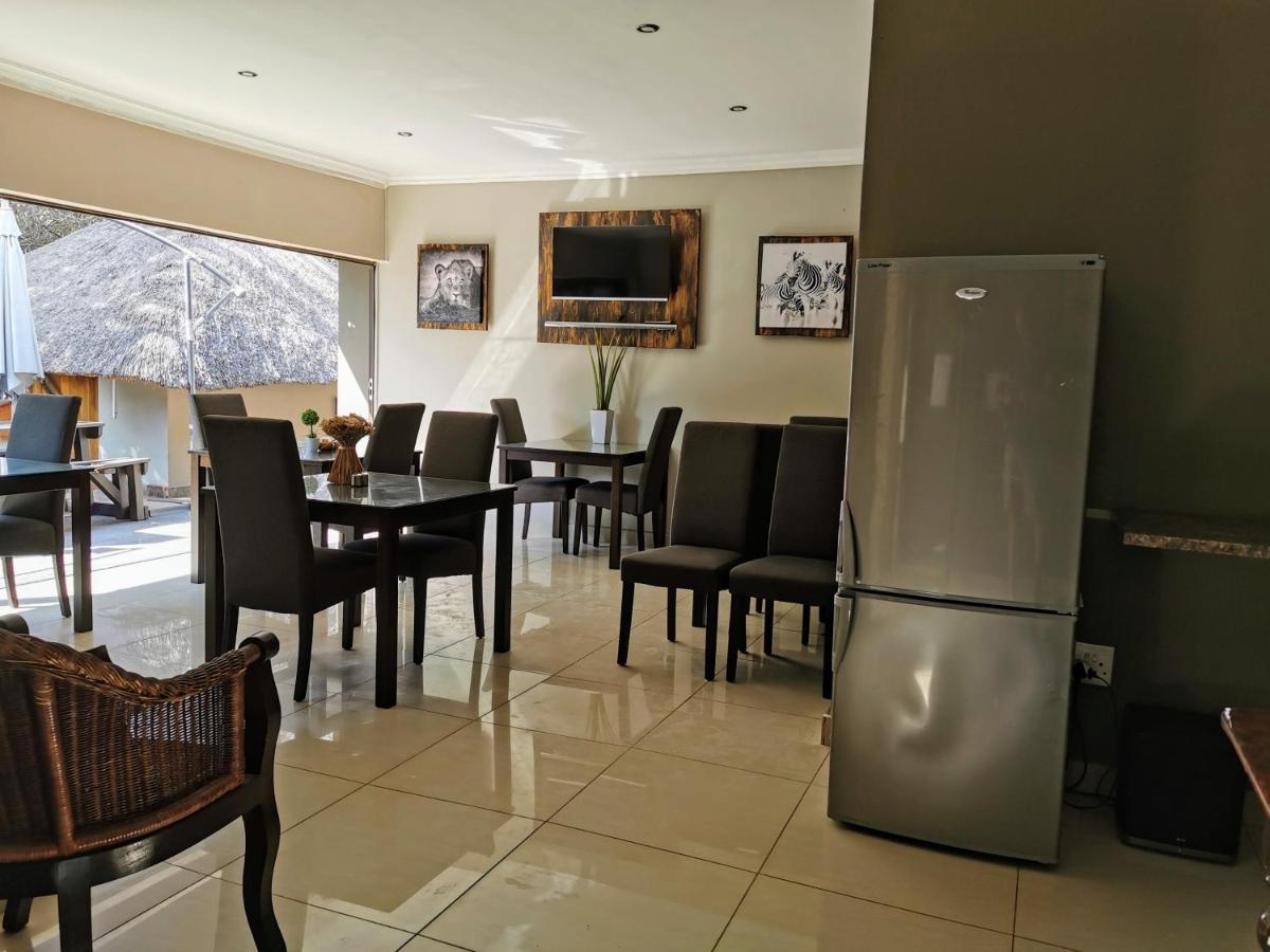 Aerotropolis Guest Lodge Κέμπτον Παρκ Εξωτερικό φωτογραφία